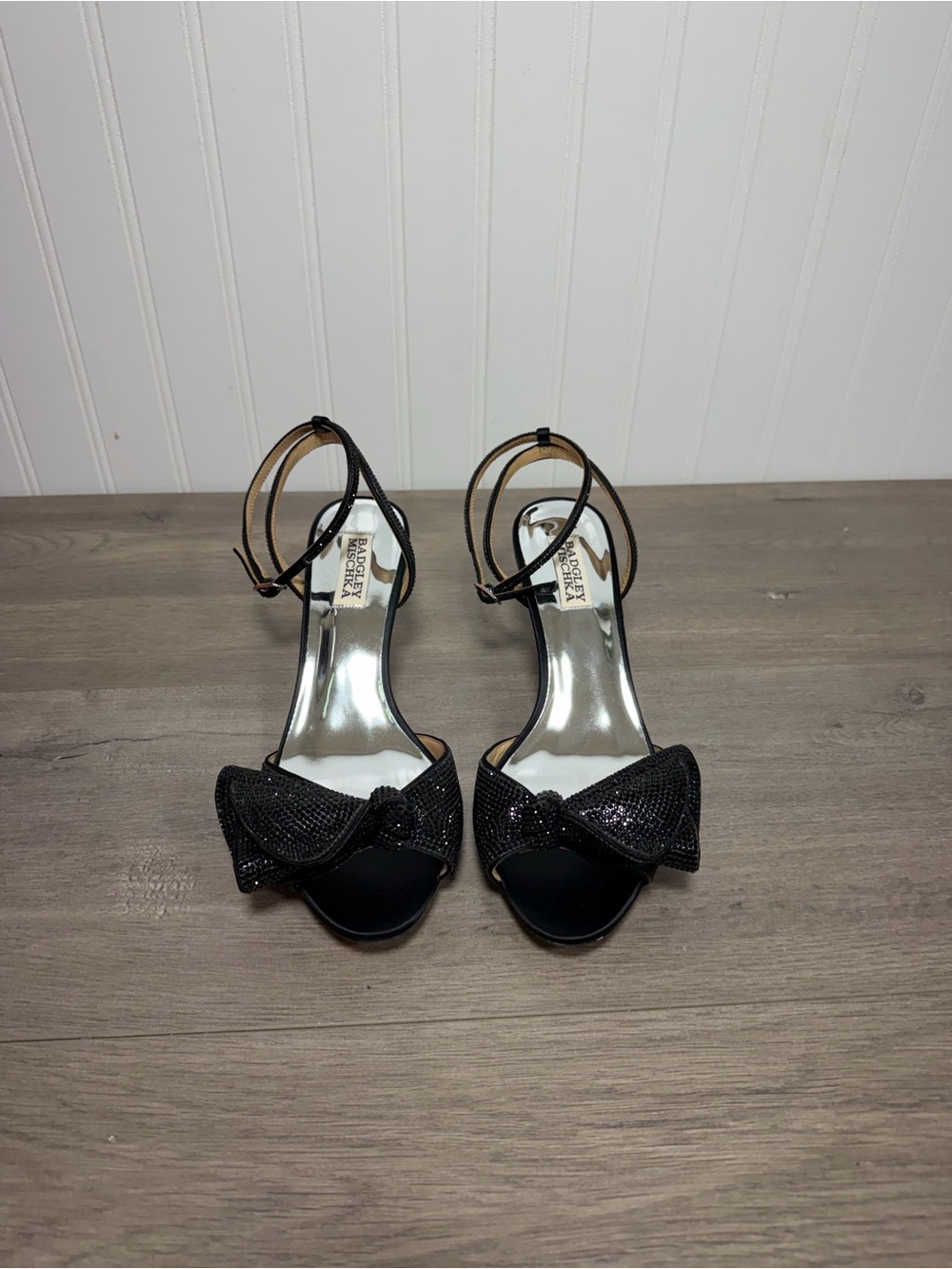 Brand new Badgley Mischka Remi statement kitten heels in black Size 8 - Picture 3 of 9